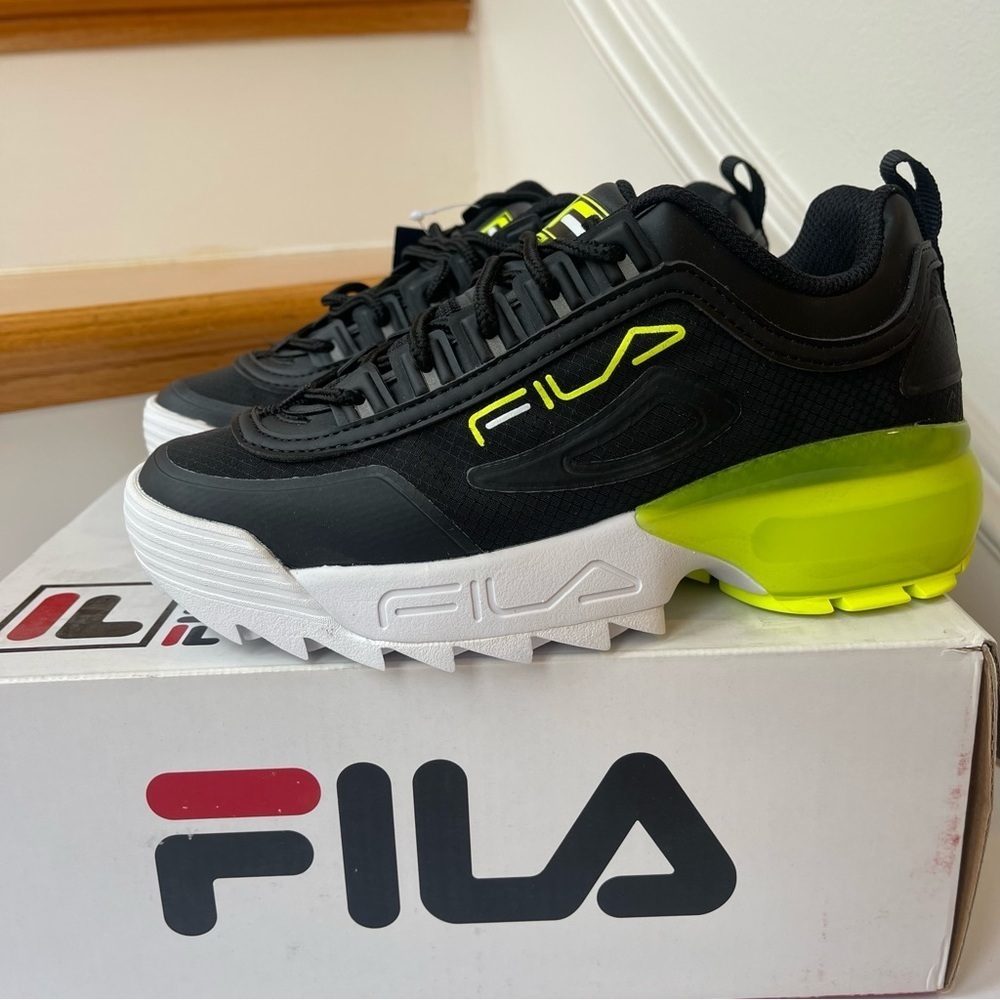 NWT Fila Disruptor 2A — Black / neon yellow green . Women’s platform sneakers